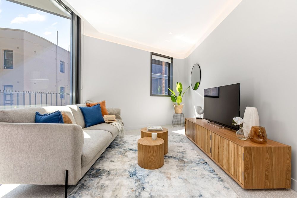 One Bedroom Apartment