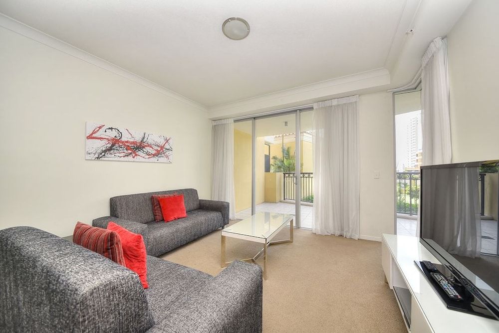 GCA Chevron Renaissance Deluxe Apartment, 1 Bedroom, Courtyard View 5