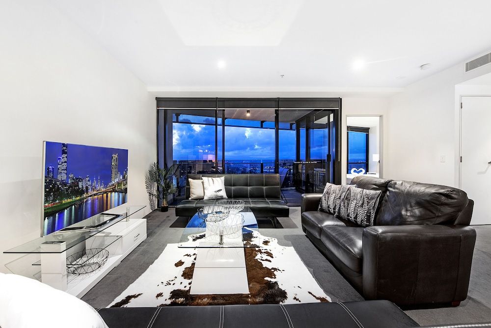 Family Apartment, 2 Bedrooms, Canal View