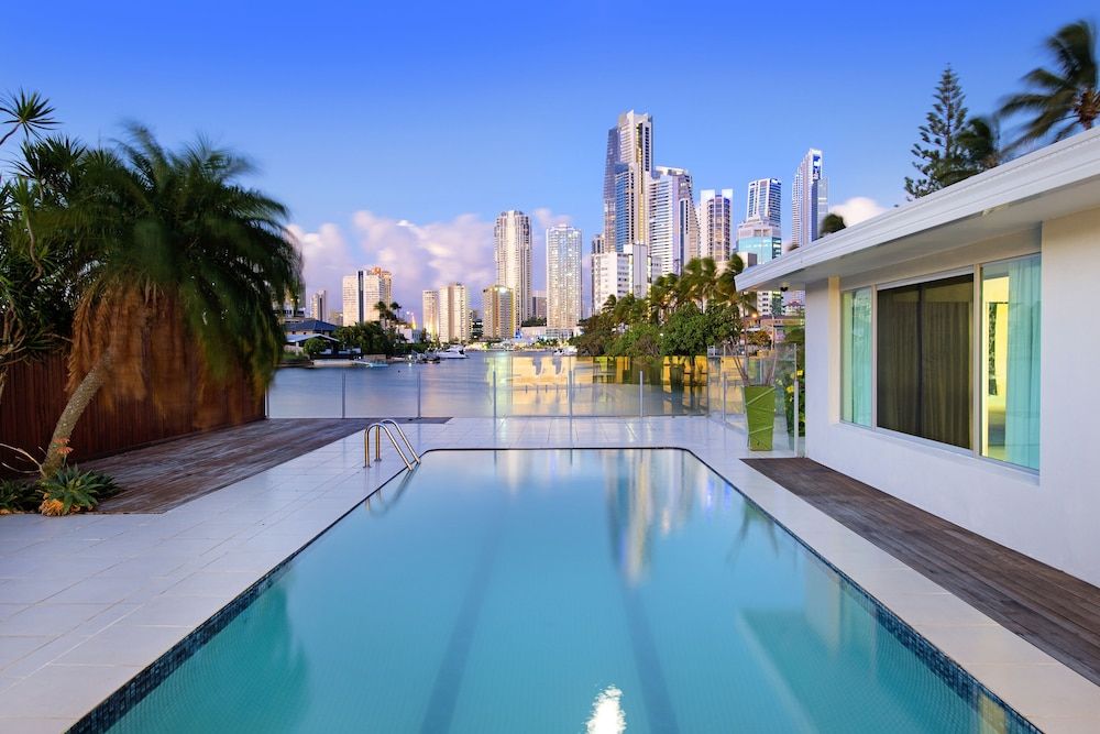 undefined Sunrise Executive 5 Bedroom Home 3