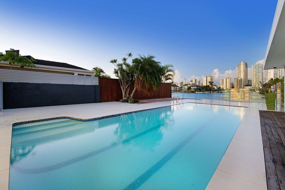 undefined Sunrise Executive 5 Bedroom Home 4