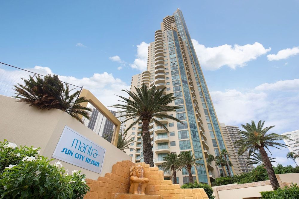 undefined Holiday Holiday Sun City Apartments 5