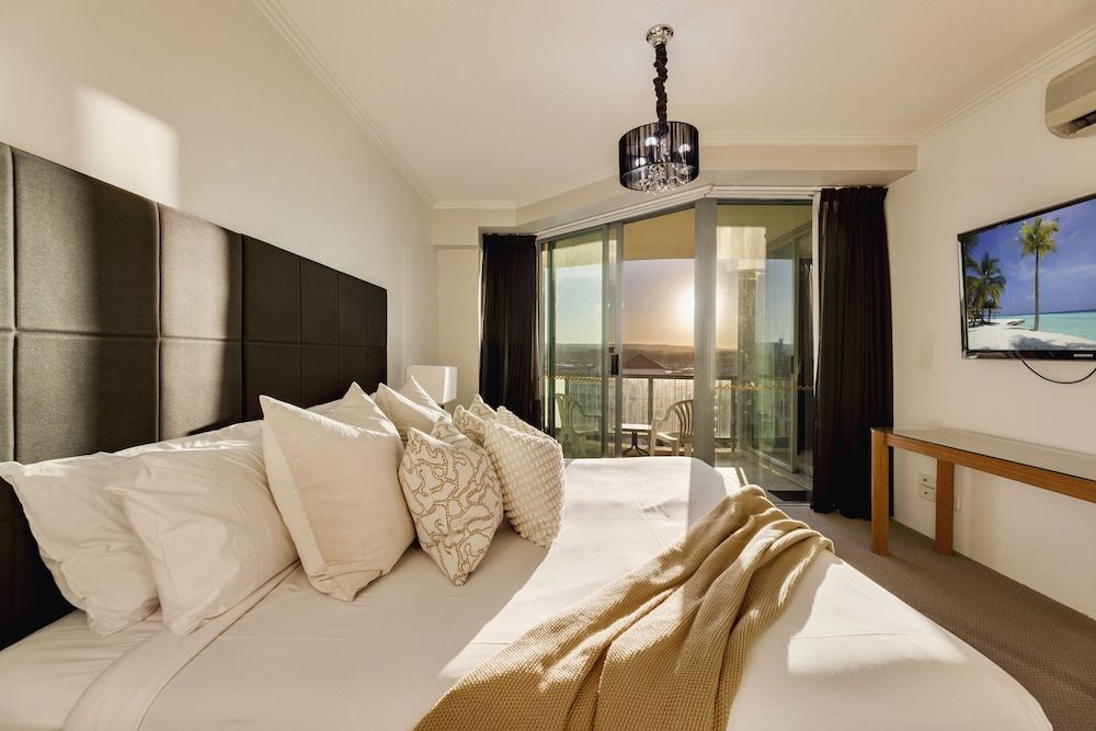 Holiday Holiday Sun City Apartments Apartment, 1 Bedroom, Private Bathroom, City View 3