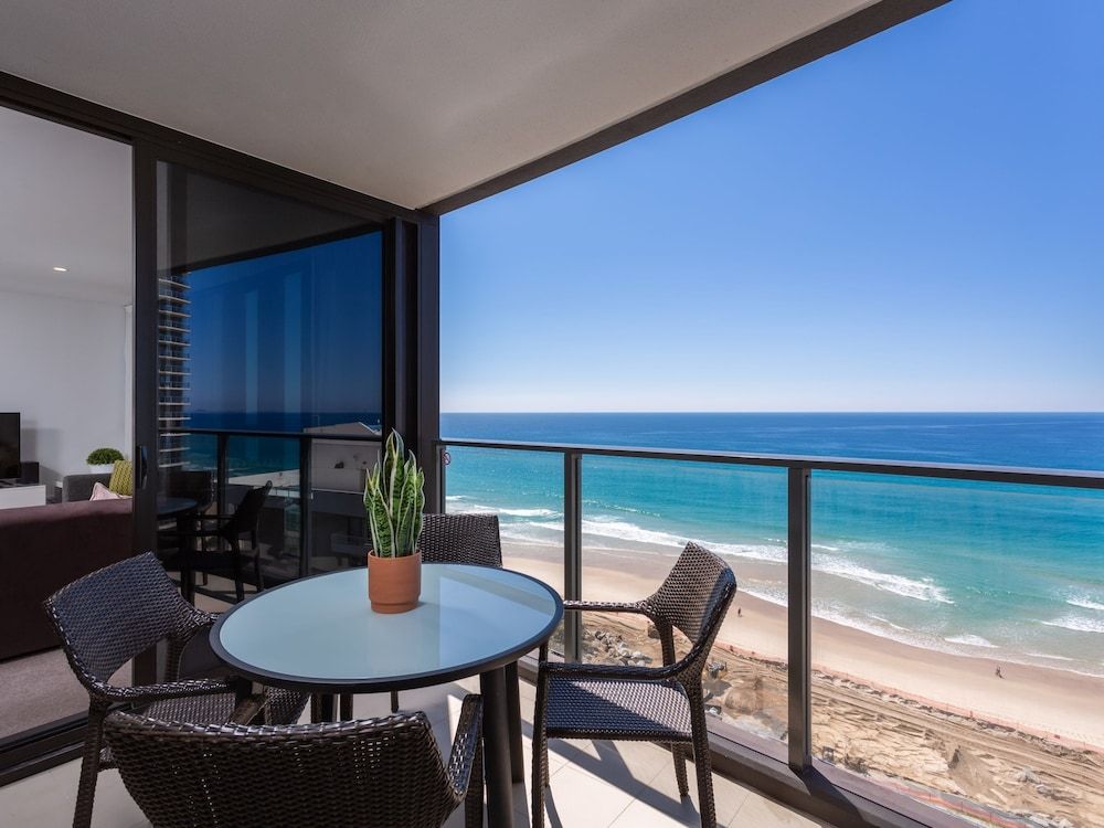 Serain Residences On Surfers Private Apartments Middle Level One Bedroom Apartment with Ocean View 5