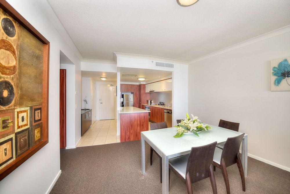 undefined Deluxe Chevron Renaissance 5