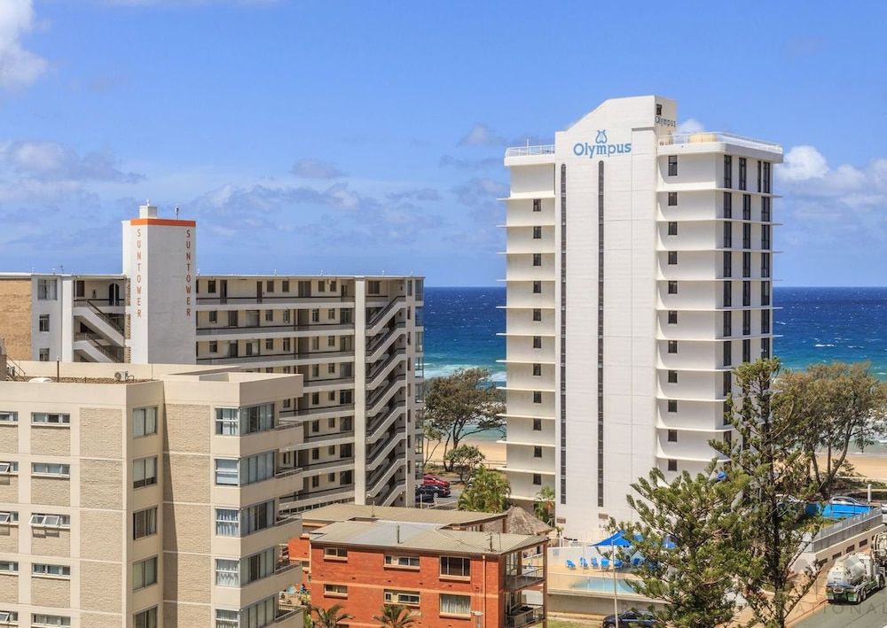 L7 Surfers Paradise Apartment Deluxe Quadruple Room 6