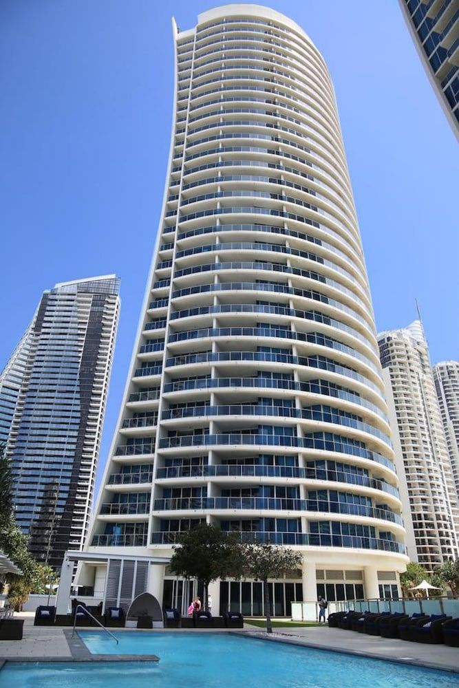 undefined Pelicanstay Surfer Paradise Condo Hotel 9