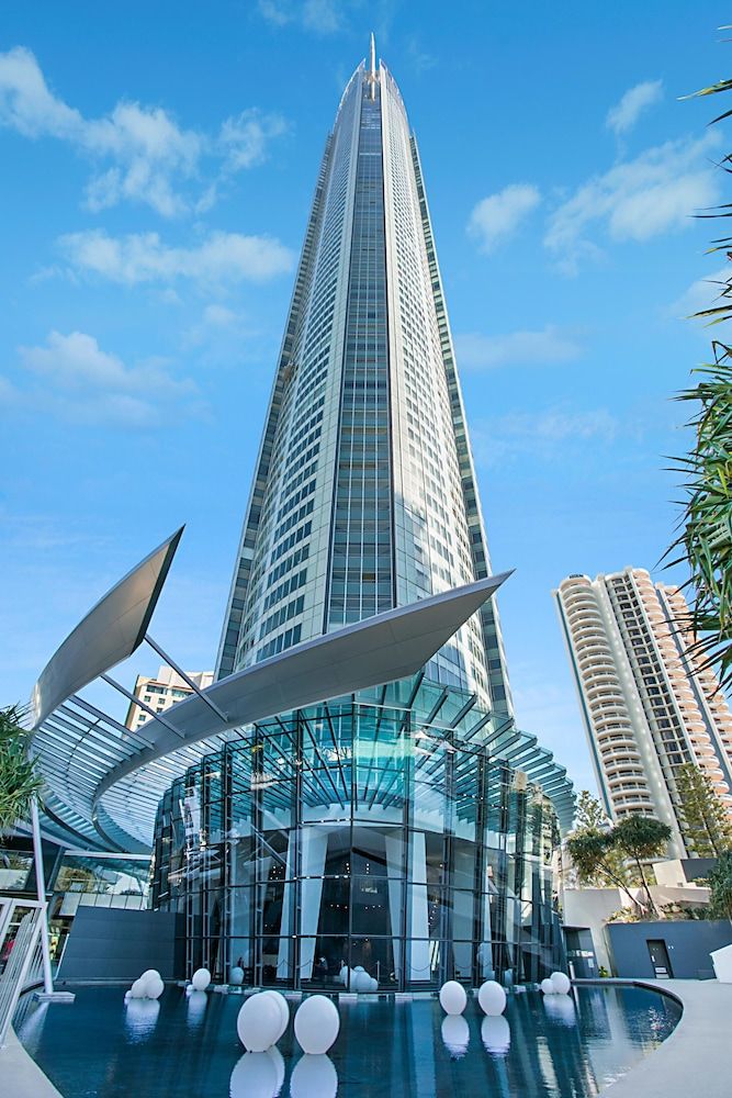 undefined Surfers Paradise Ocean view 4