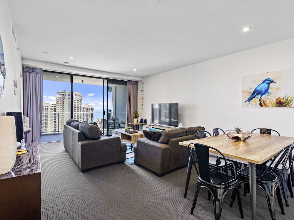 undefined Circle on Cavill - Coastal Letting 4