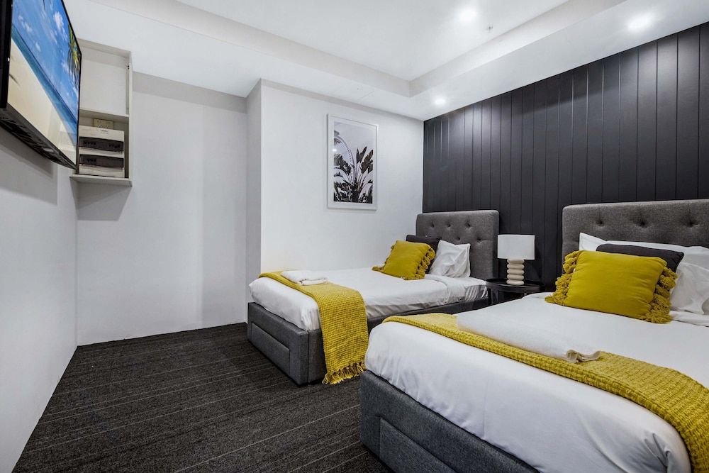Converted 2 Bedroom 1 Bathroom Low Floor Apartment (Up to Level 8)