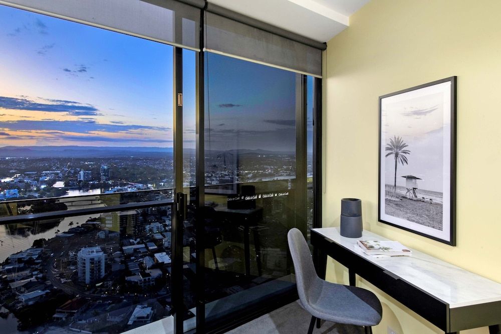 Circle on Cavill - Wow Stay 1 Bedroom plus Study - Hinterland View 23