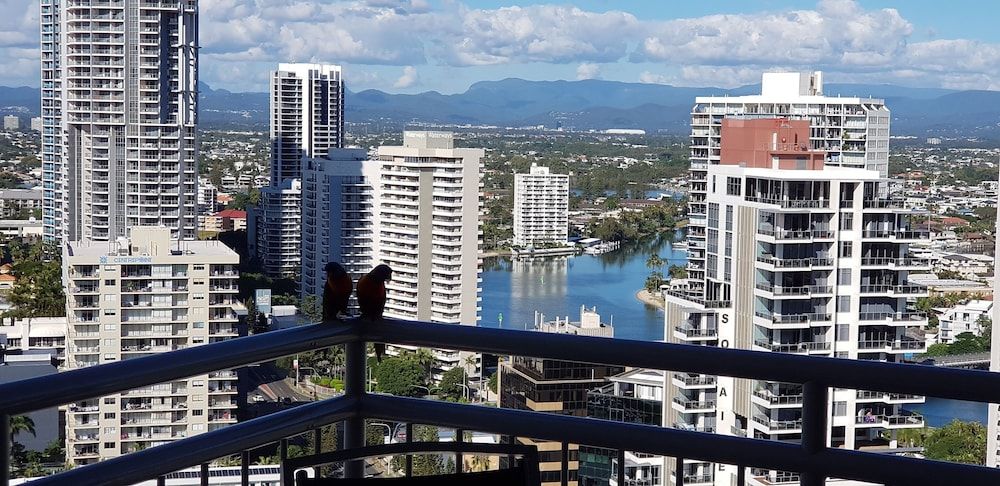 Crown Tower 25th Floor by Gold Coast Premium Executive Apartment 10