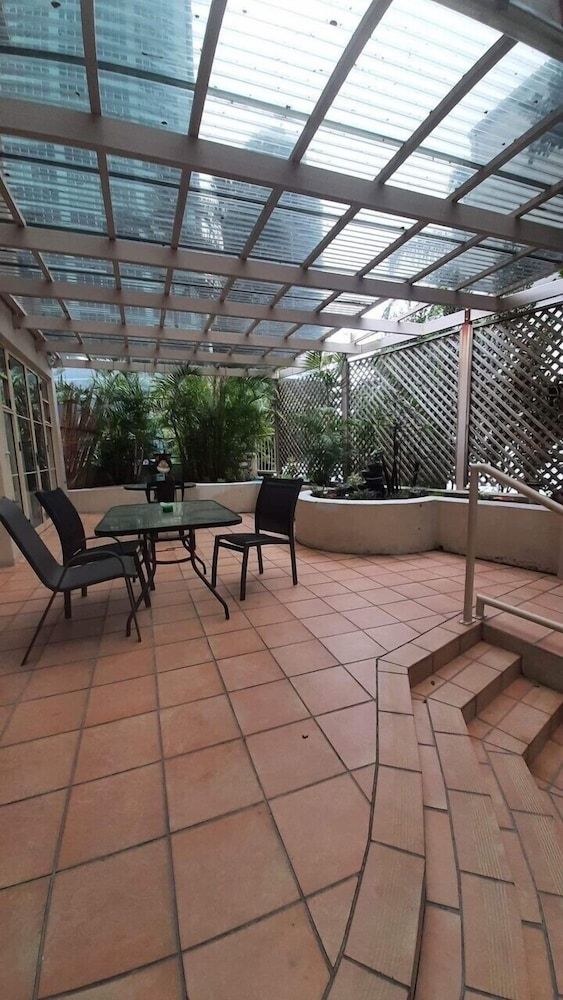 undefined Sunset Motor Inn 7