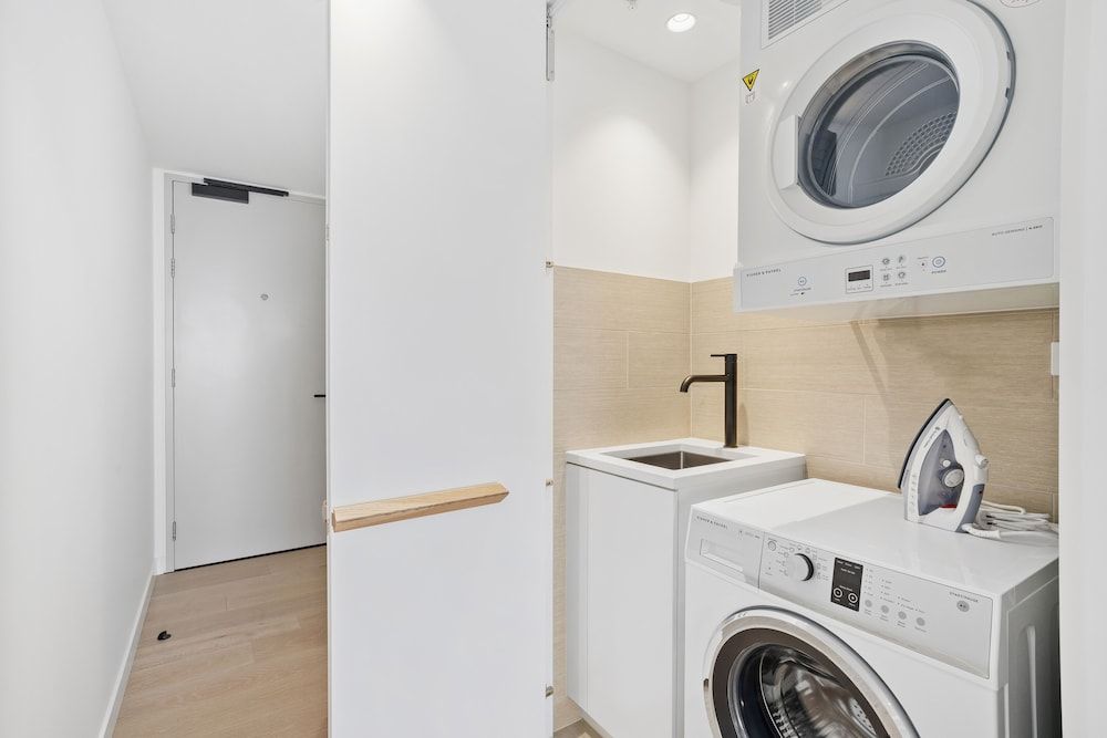 undefined Jewel Beachfront Residences 3