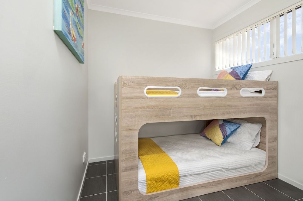 Ingenia Holidays Tomakin River Cabin 4