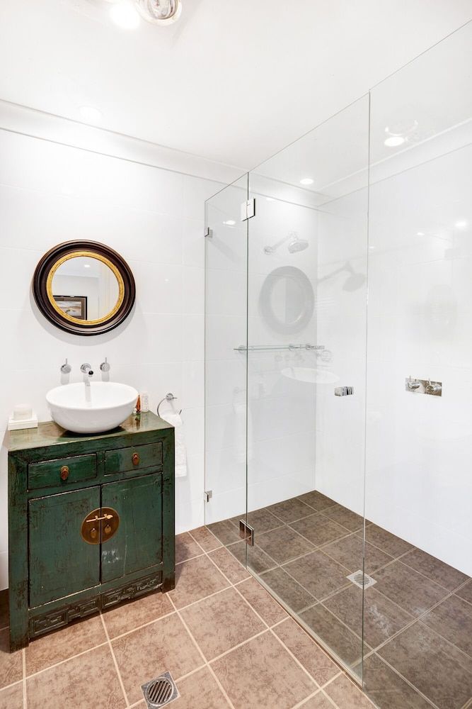 Birches Mudgee The Pardalote Room 5