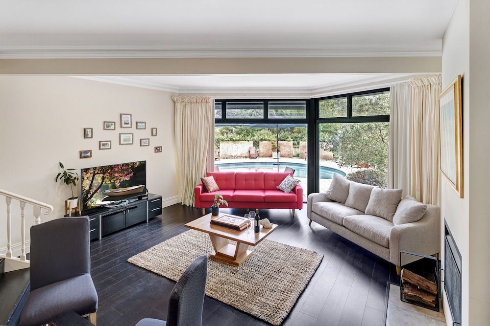 Birches Mudgee The Pardalote Room 4