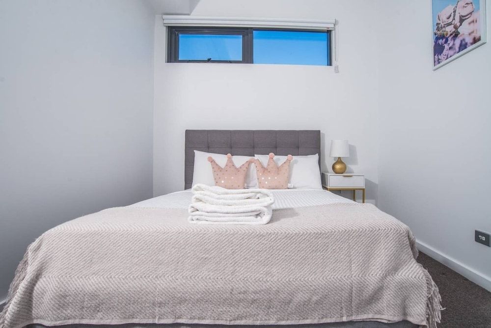 Apartment (2 Bedrooms)