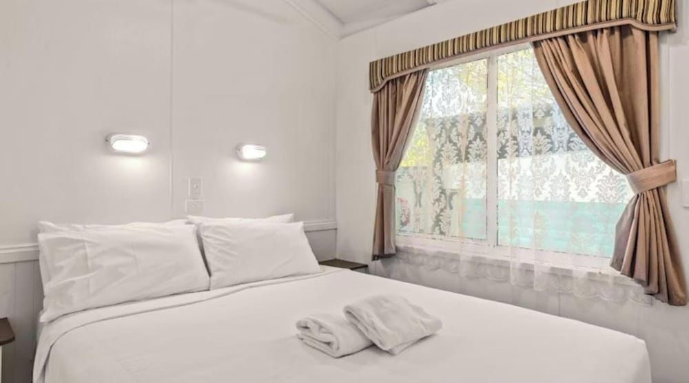 Discovery Parks - Mount Buffalo Superior 2 Bedroom Cabin - Sleeps 6 2