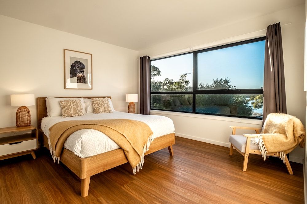 Superior House, 2 Bedrooms, Ocean View