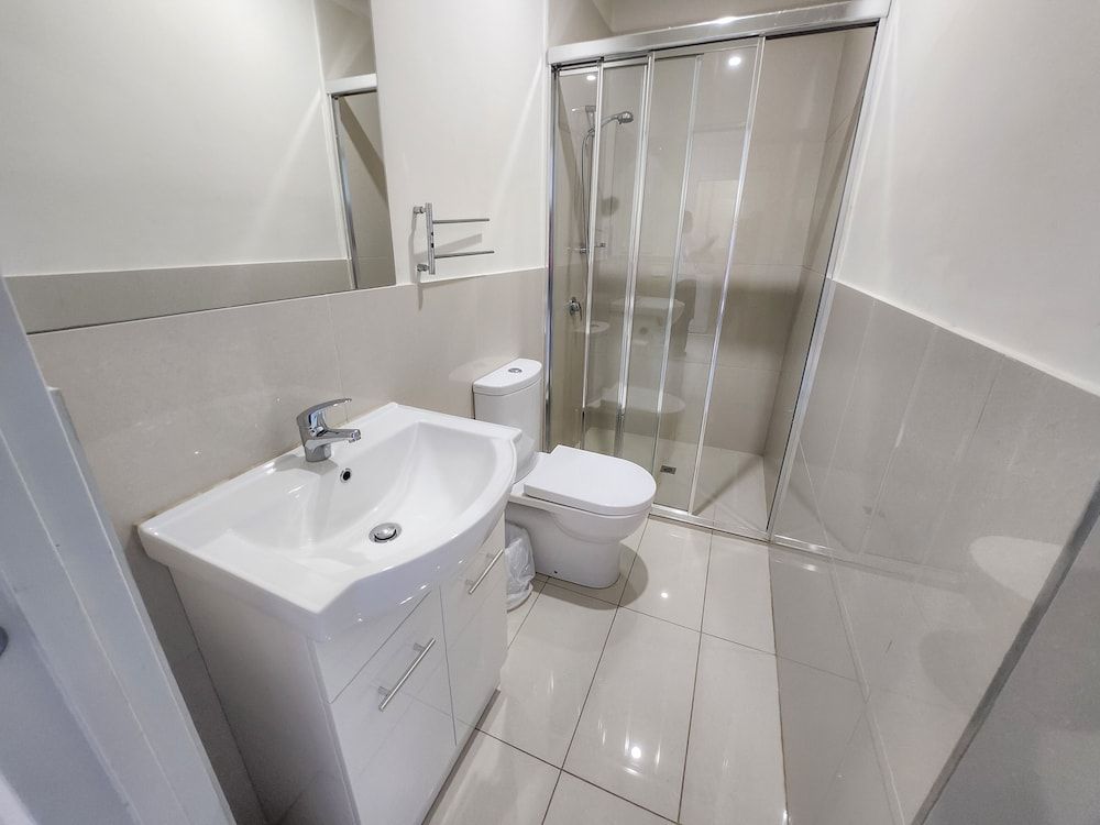 Exodus Dandenong Apartment Hotel One-Bedroom Apartment 3