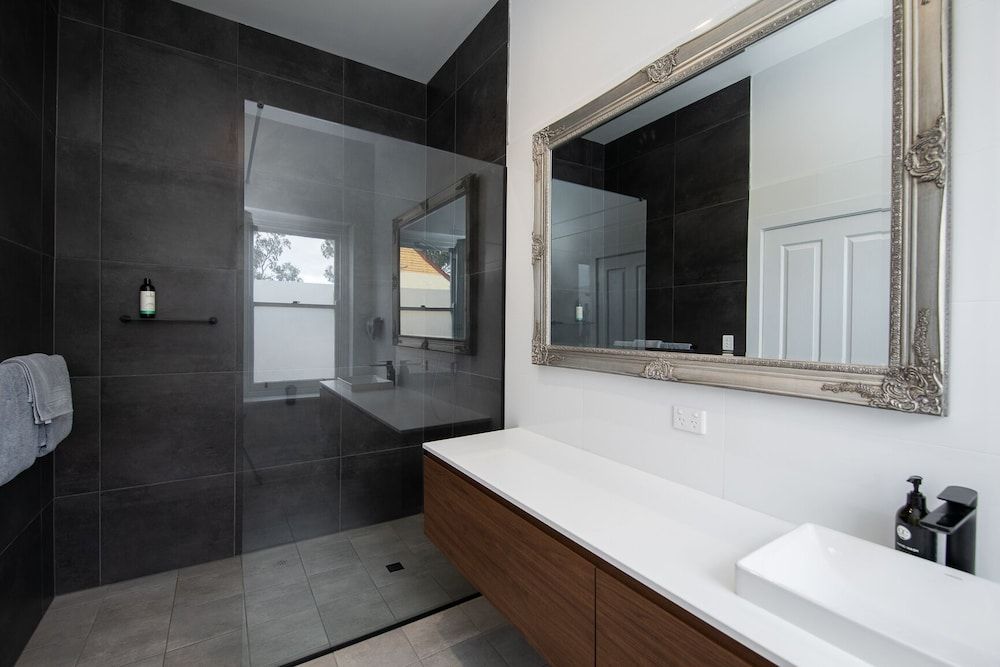 Harbour Mannum Superior Studio Suite 9