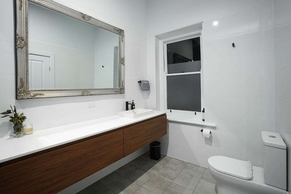 Harbour Mannum Executive House 8