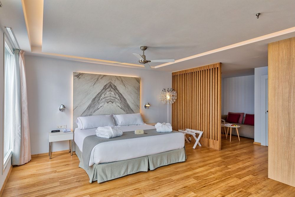 Double Room, Balcony, Sea View