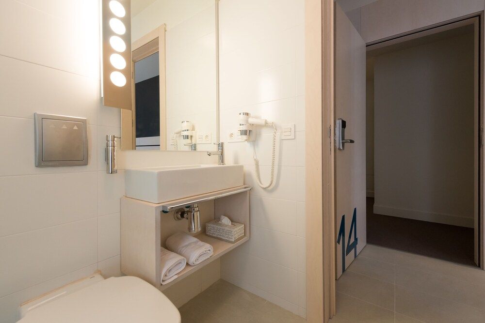 Boreal Viento Norte Family Double Room 5