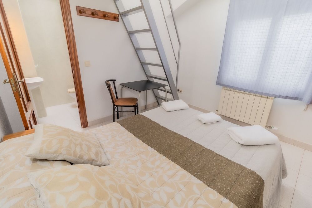 Hostal Restaurante La Buena Villa by Vivere Stays Double or Twin Room 12