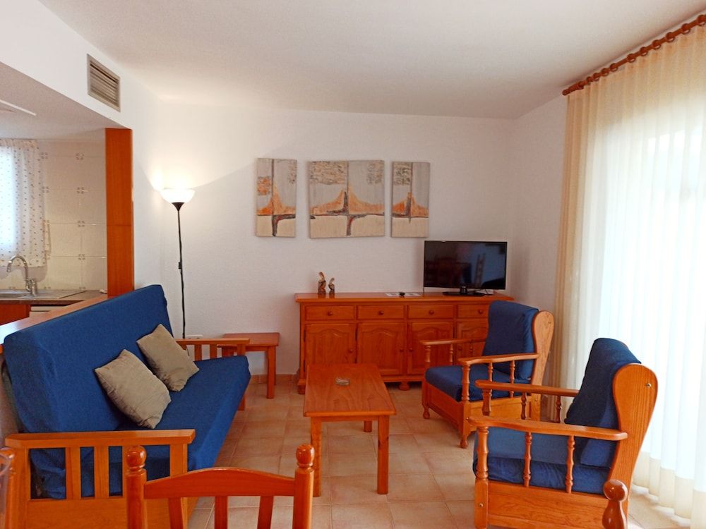 Village Golf Beach Villa, 3 Bedrooms 4