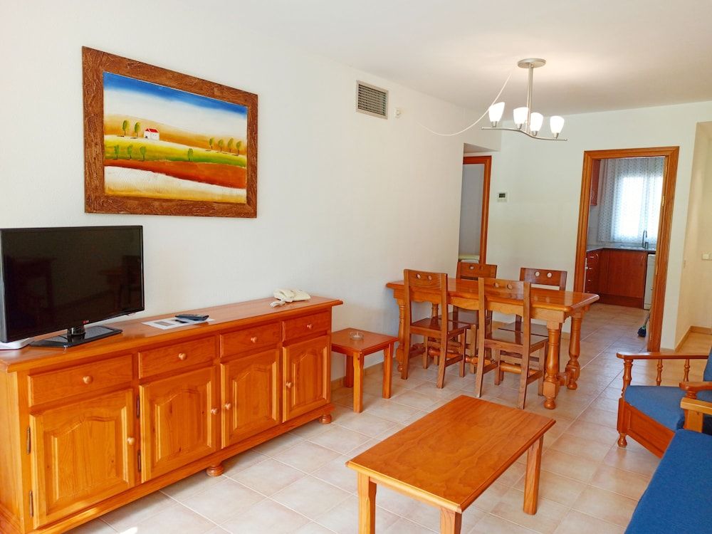Village Golf Beach Villa, 2 Bedrooms 4