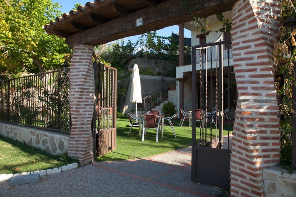 Hotel Rural Robles
