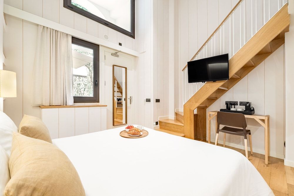 Casa Bella Gracia by Aspasios Studio Suite 2