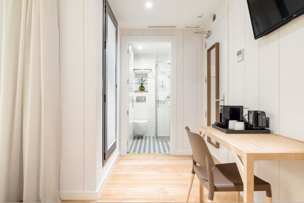 Casa Bella Gracia by Aspasios Double or Twin Room 12