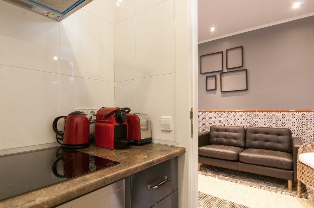 Lovely and Central 4 BR Apartment Family Apartment, 4 Bedrooms 13