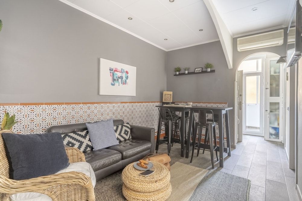 undefined Lovely and Central 4 BR Apartment