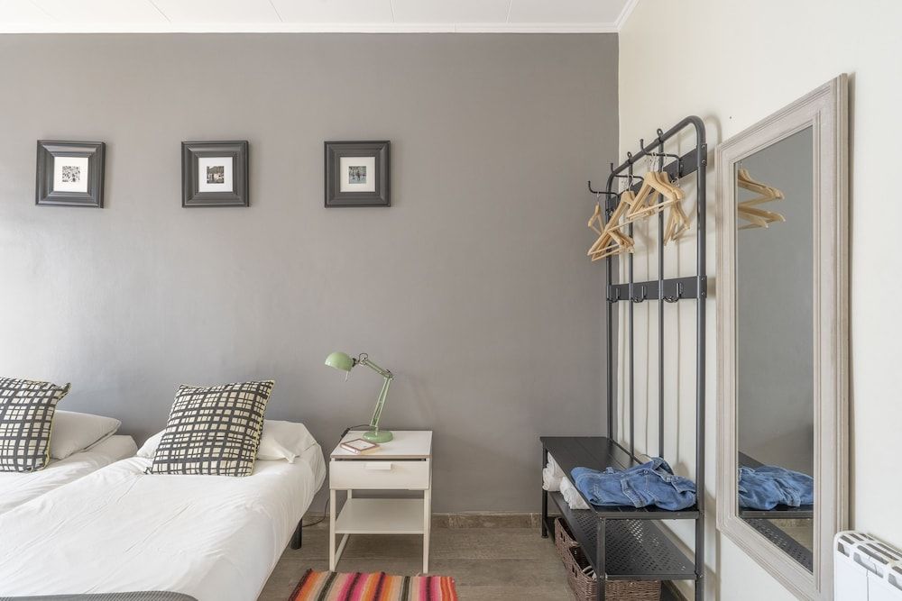 Lovely and Central 4 BR Apartment Family Apartment, 4 Bedrooms 14