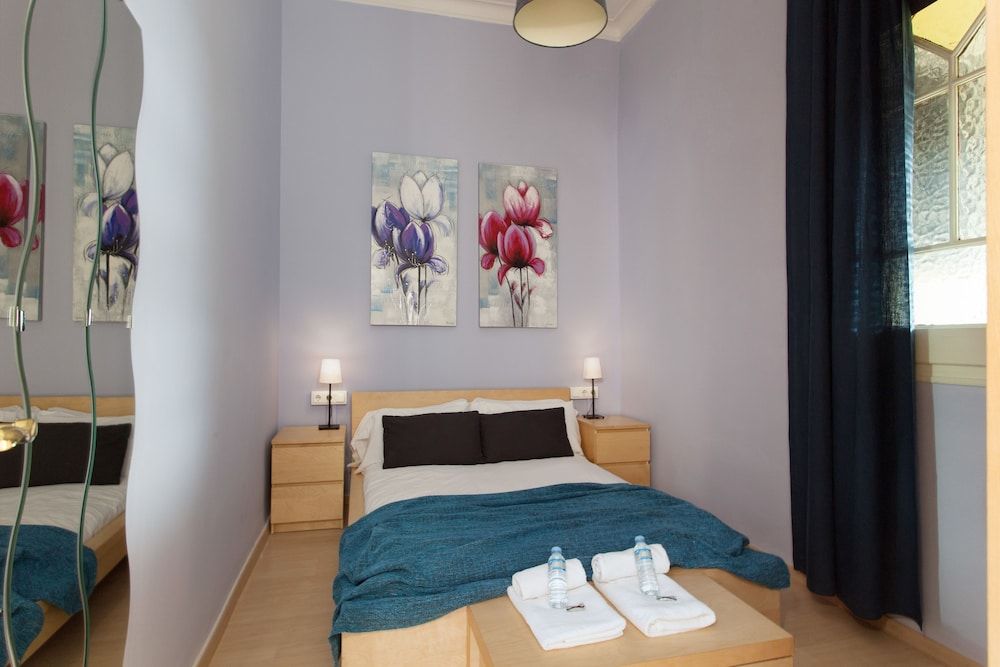 undefined BarcelonaForRent The Living Apartment 3