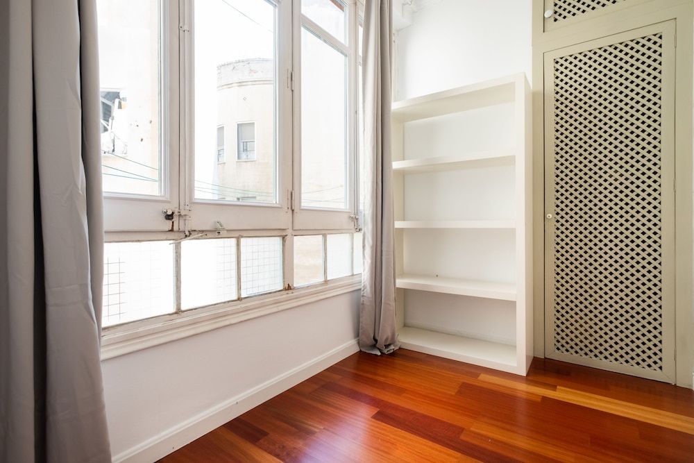 Stunning 4BR Apart in Sagrada Familia Apartment, 4 Bedrooms 15