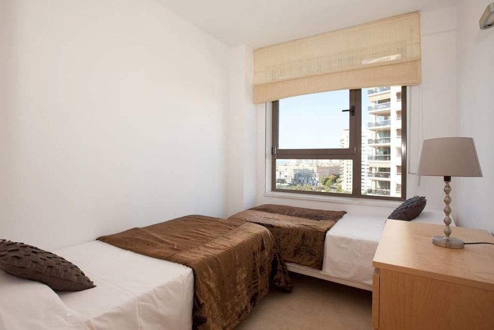 Akira Flats Diagonal Mar Apartment, 4 Bedrooms, Balcony, Sea View (10th floor) 5