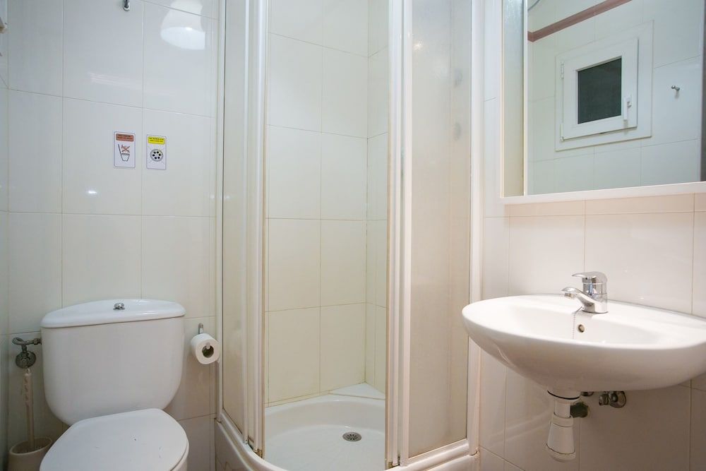 Sagrada Familia Apartment With Private Terrace Apartment, 4 Bedrooms 31