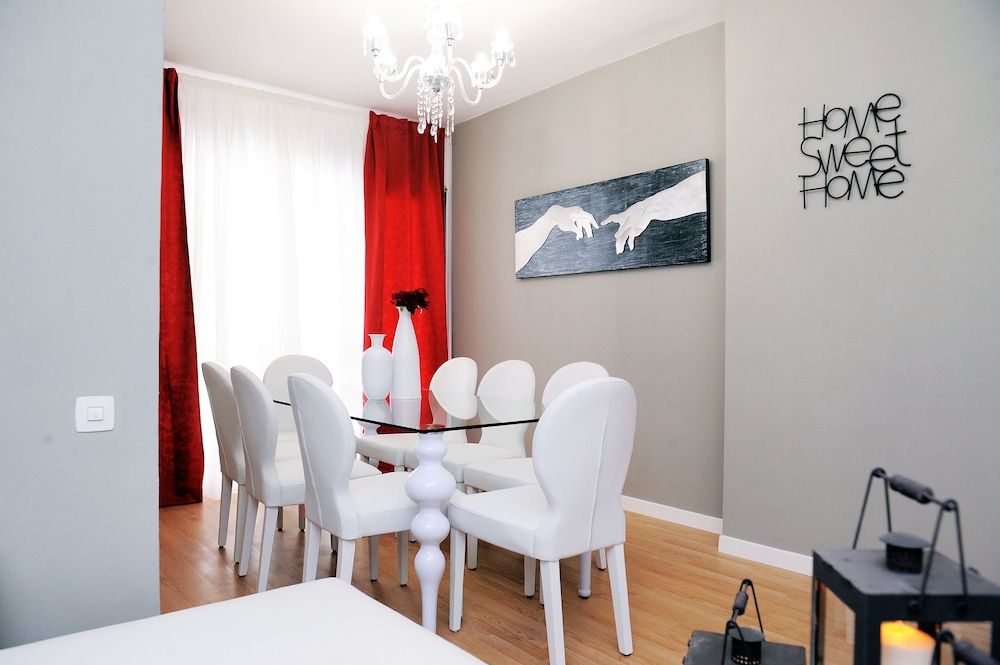 Amazing City Center Apartment Apartment, 4 Bedrooms 25
