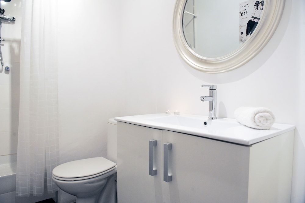 Amazing City Center Apartment Apartment, 4 Bedrooms 34