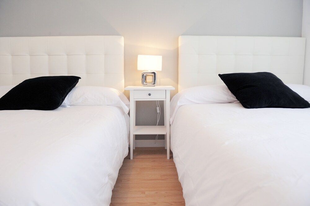 Amazing City Center Apartment Apartment, 4 Bedrooms 12