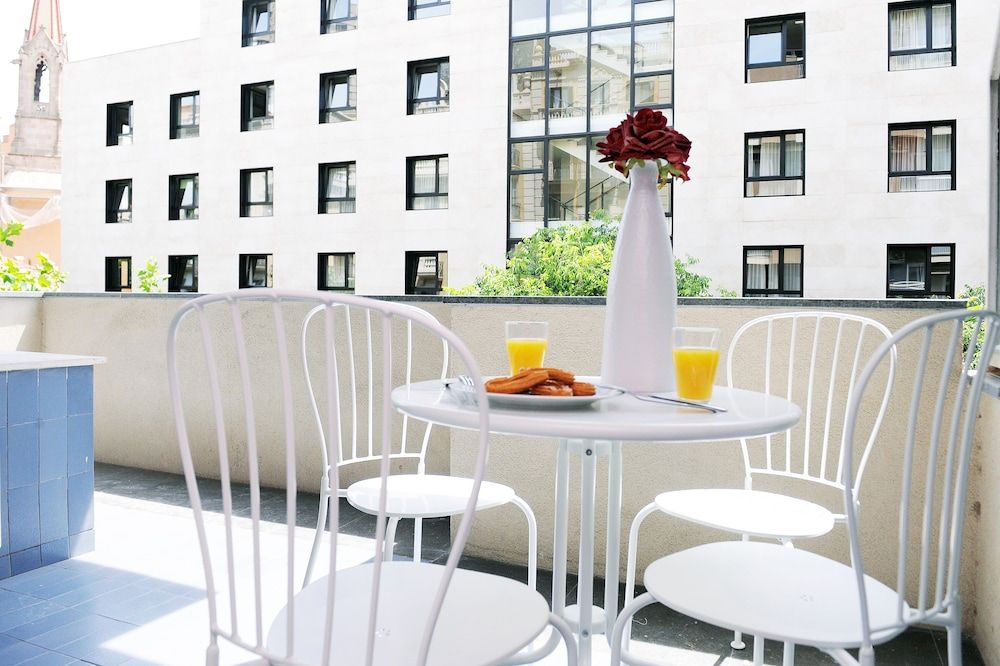 Amazing City Center Apartment Apartment, 4 Bedrooms 32