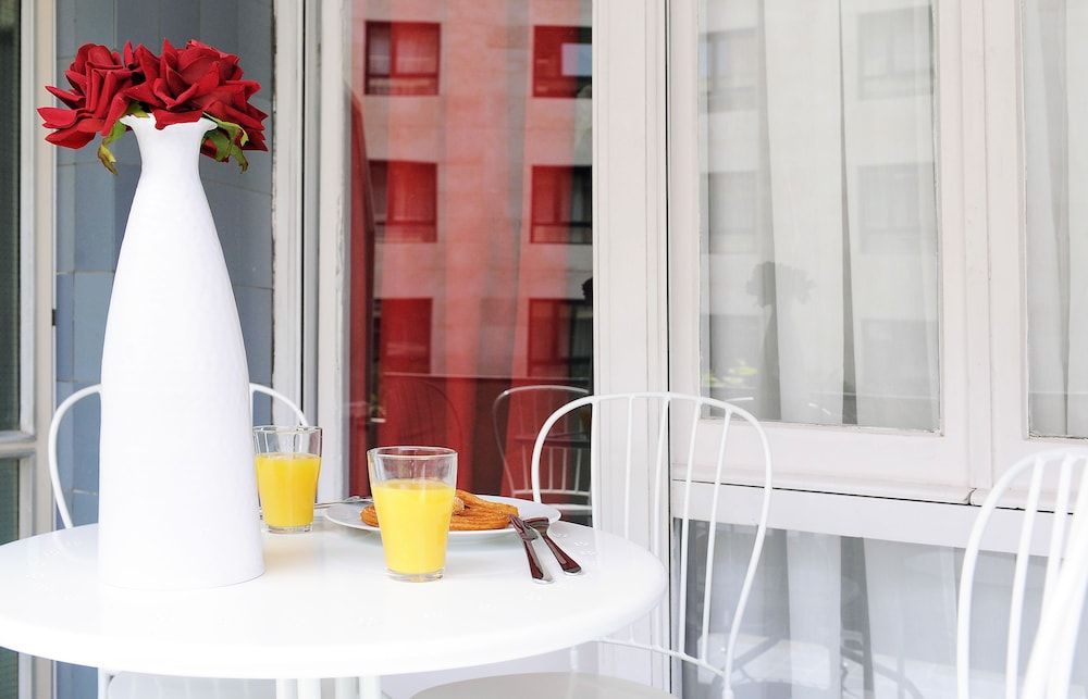 undefined Amazing City Center Apartment 2