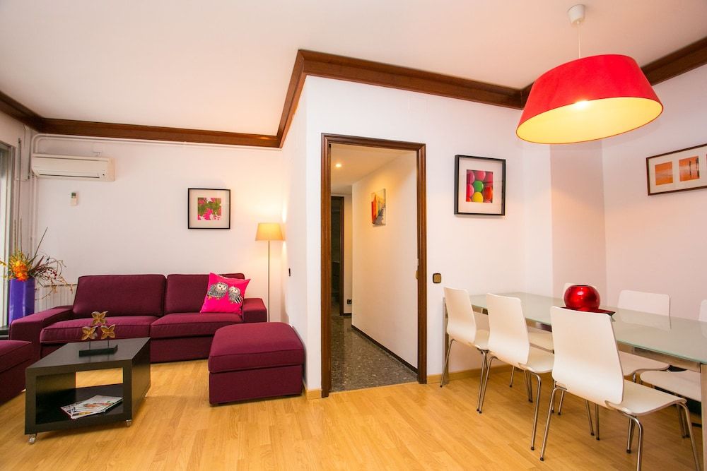 Apartment With Large And Private Terrace Apartment, 3 Bedrooms 23