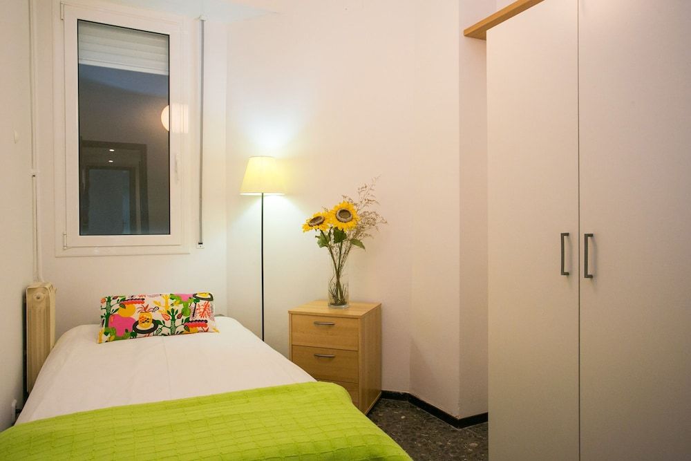 Apartment With Large And Private Terrace Apartment, 3 Bedrooms 10