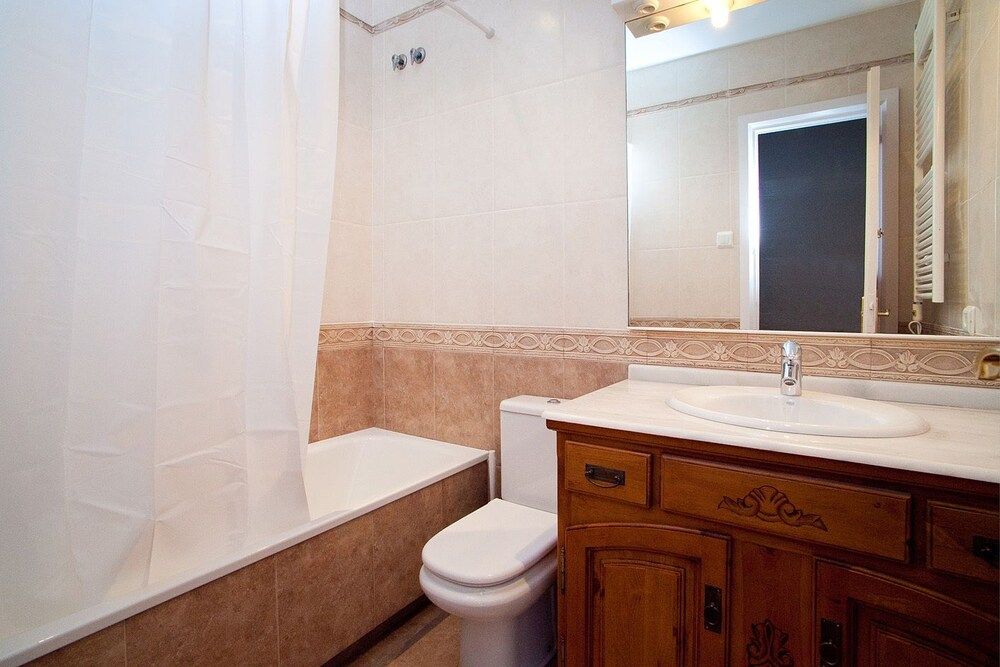 Cute & Spacious Eixample Apartment Apartment, 3 Bedrooms 32